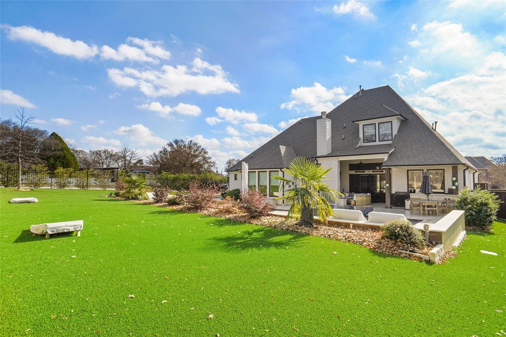 Windsor Estates Keller - Residential