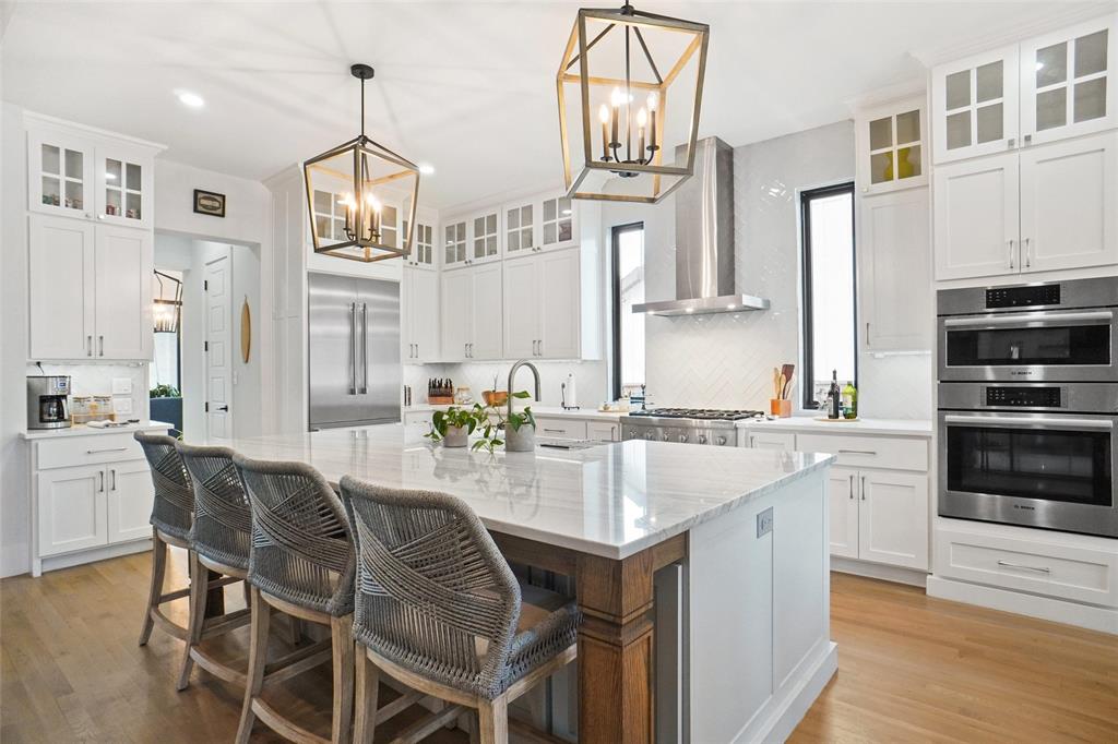 Windsor Estates Keller - Residential