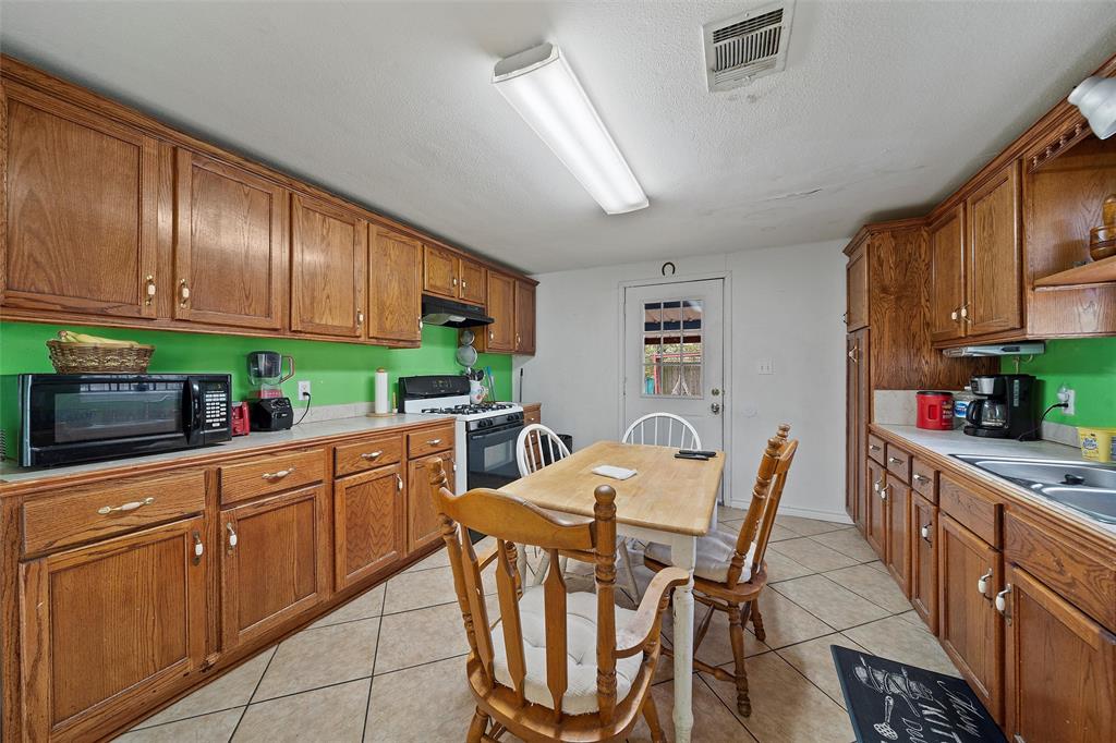 VALLEY VIEW - Residential