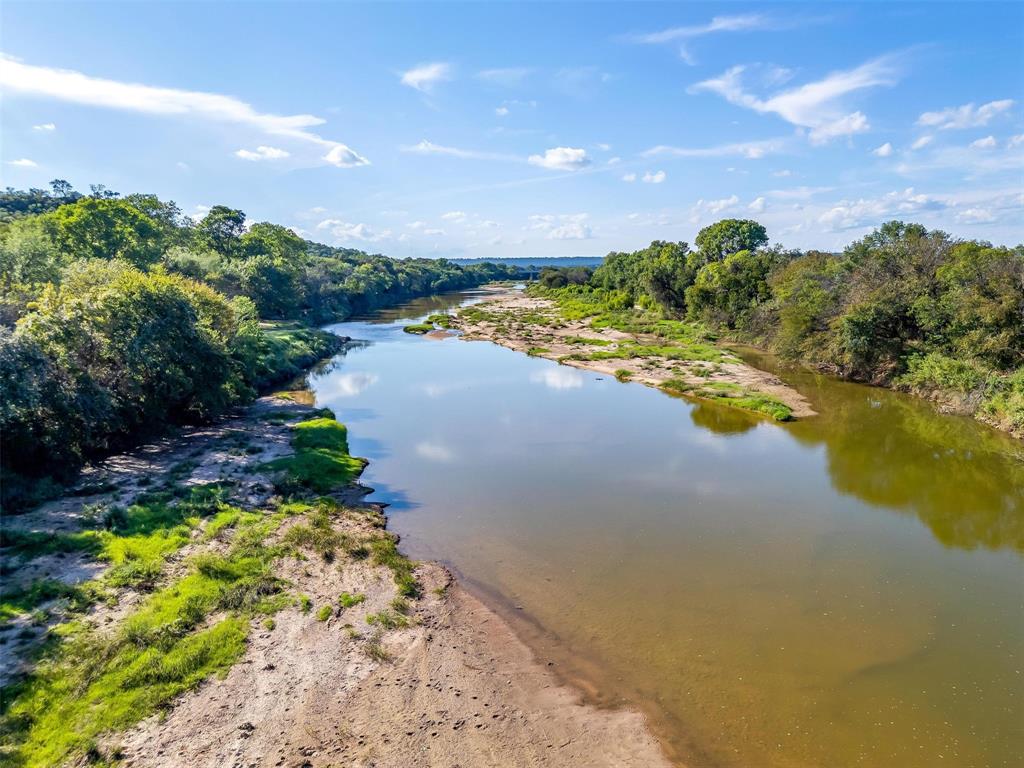 Capstone Ridge on the Brazos - Farm