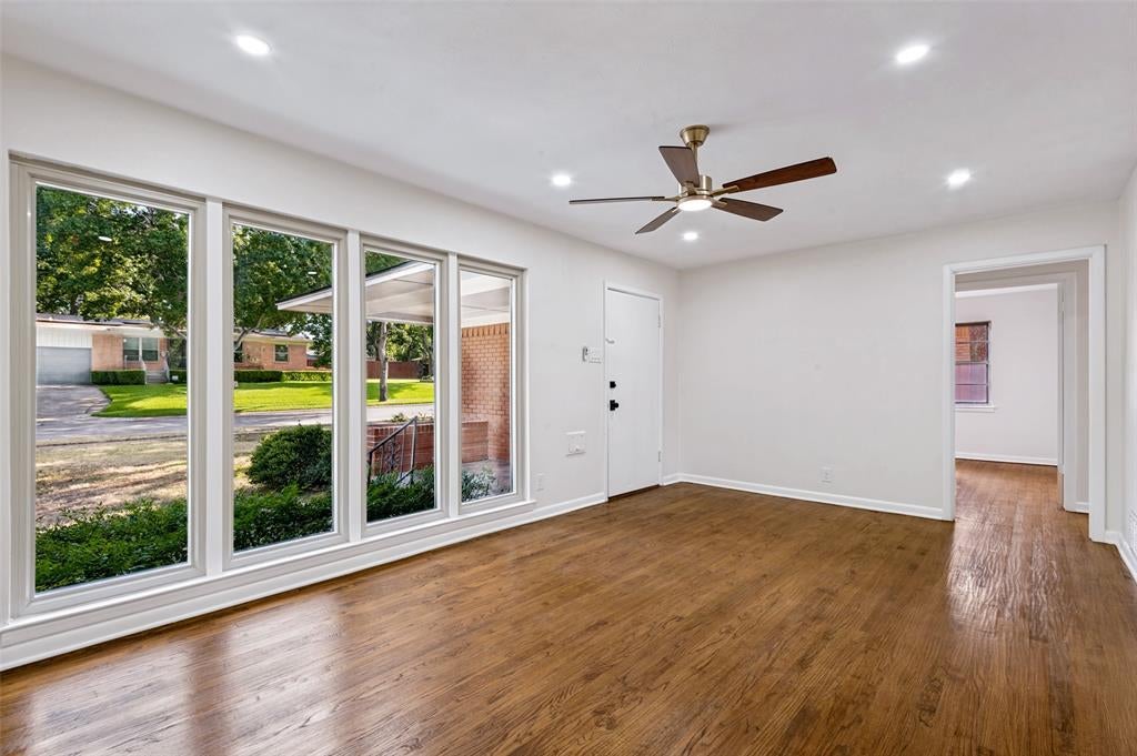 1232 Fair Oaks Drive