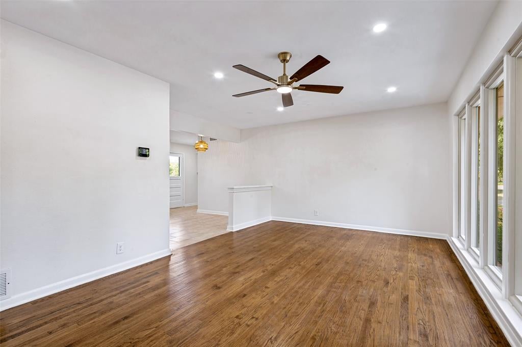 1232 Fair Oaks Drive