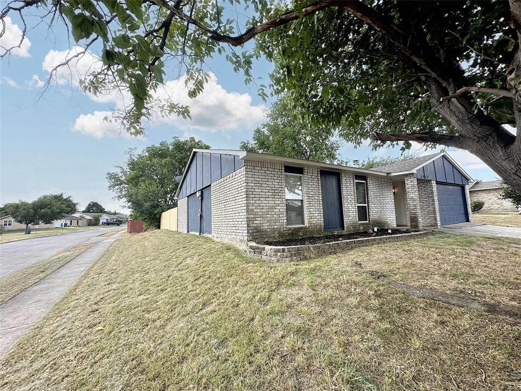 Colony 17 - Residential Lease