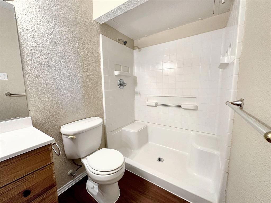 Colony 17 - Residential Lease