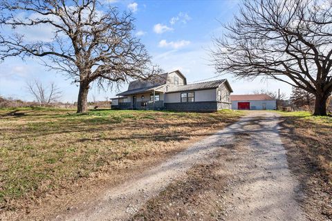 443 County Road 3799 Paradise TX 76073