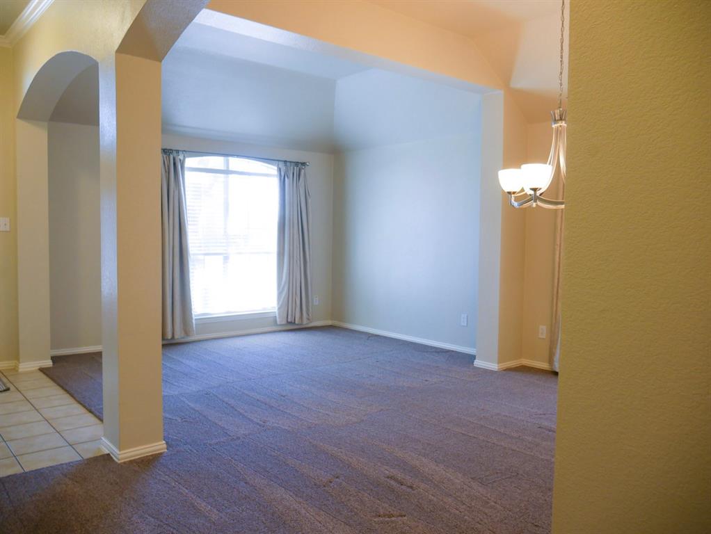8308 Clear Bay