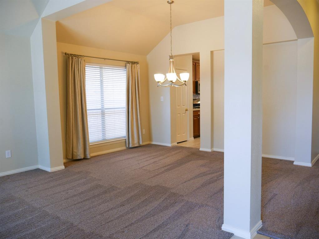 8308 Clear Bay