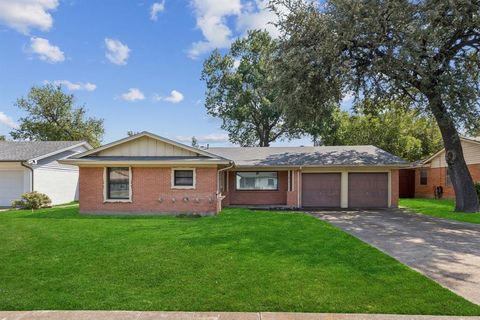 10916 Wyatt Street Dallas TX 75218