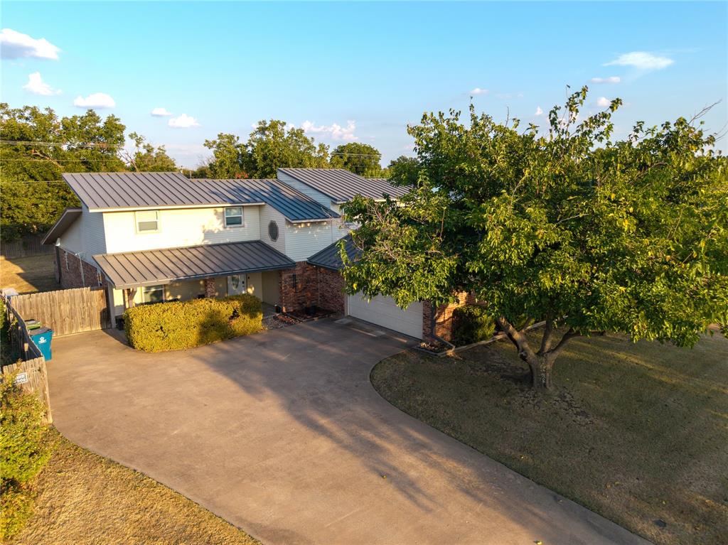 Photo of 124 Freese Drive, Sanger, TX 76266 (MLS # 21382793)