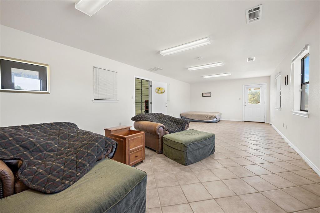2243 Weston Road