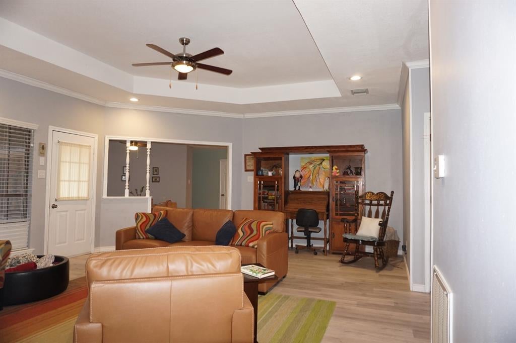 1408 Overlook Drive