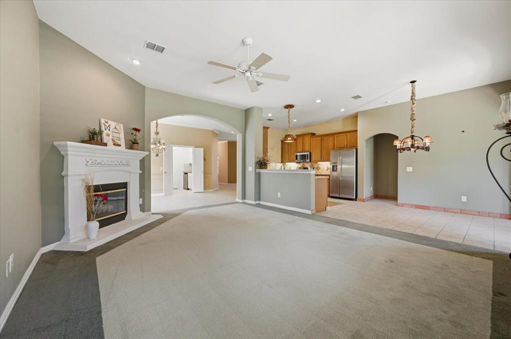 929 Oakland Hills Drive