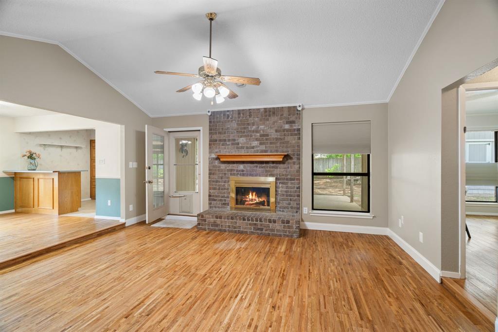 7713 Miracle Lane