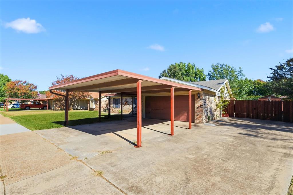 425 Ridgecrest Drive