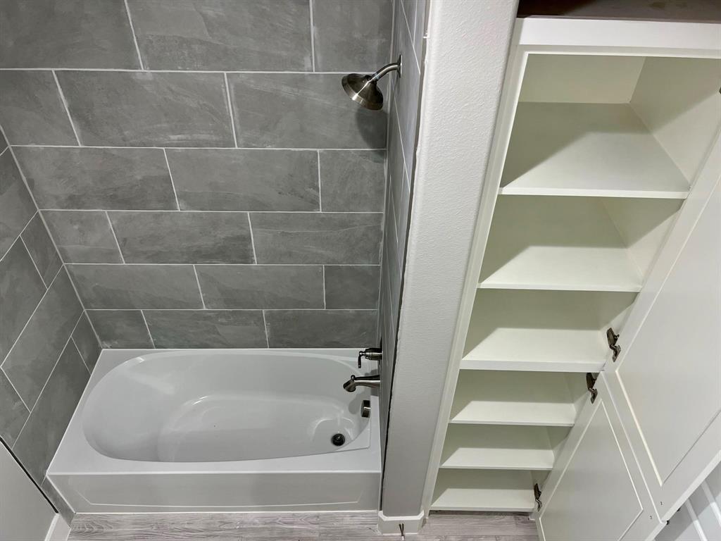 Friends OF Own Decoy Ests Ph 2 - Residential Lease