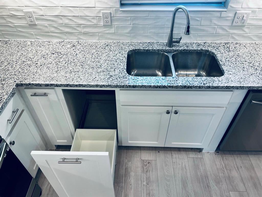 Friends OF Own Decoy Ests Ph 2 - Residential Lease