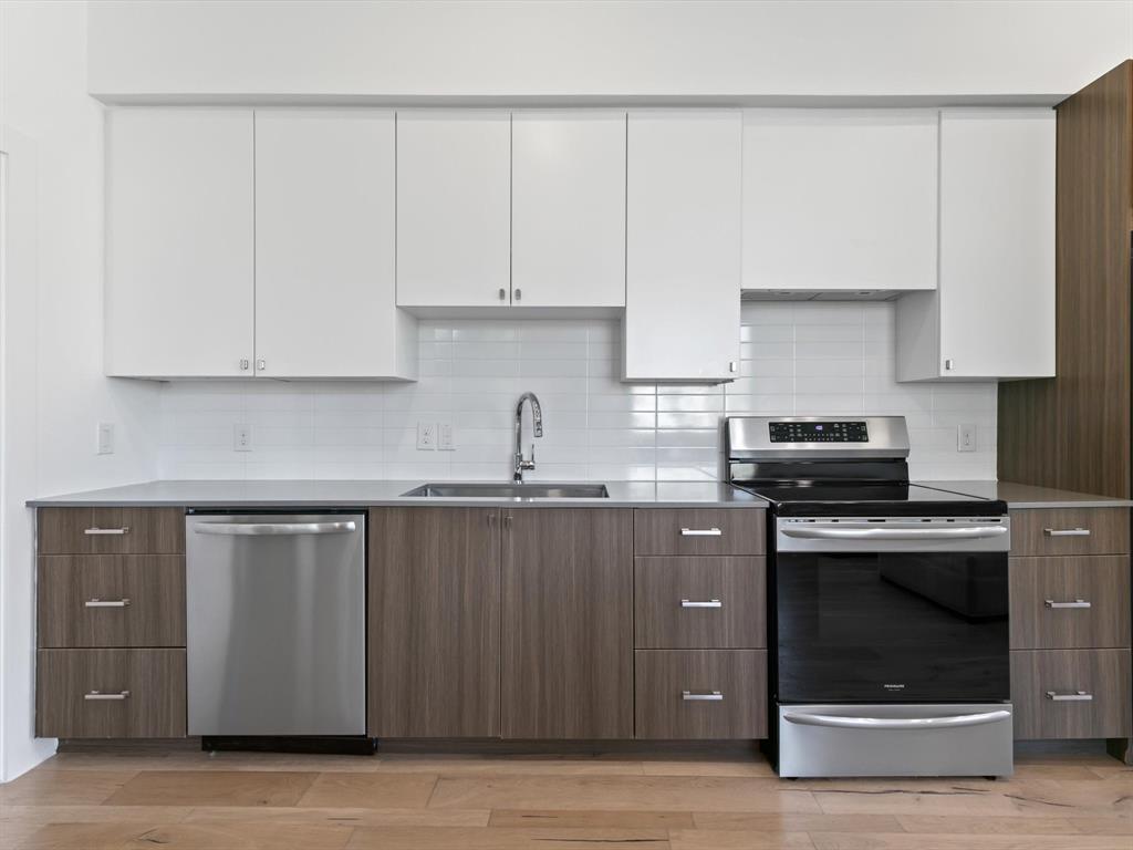 Dallas, Texas 75204, United States, 1 Bedroom Bedrooms, ,2 BathroomsBathrooms,Residential,Active,29938