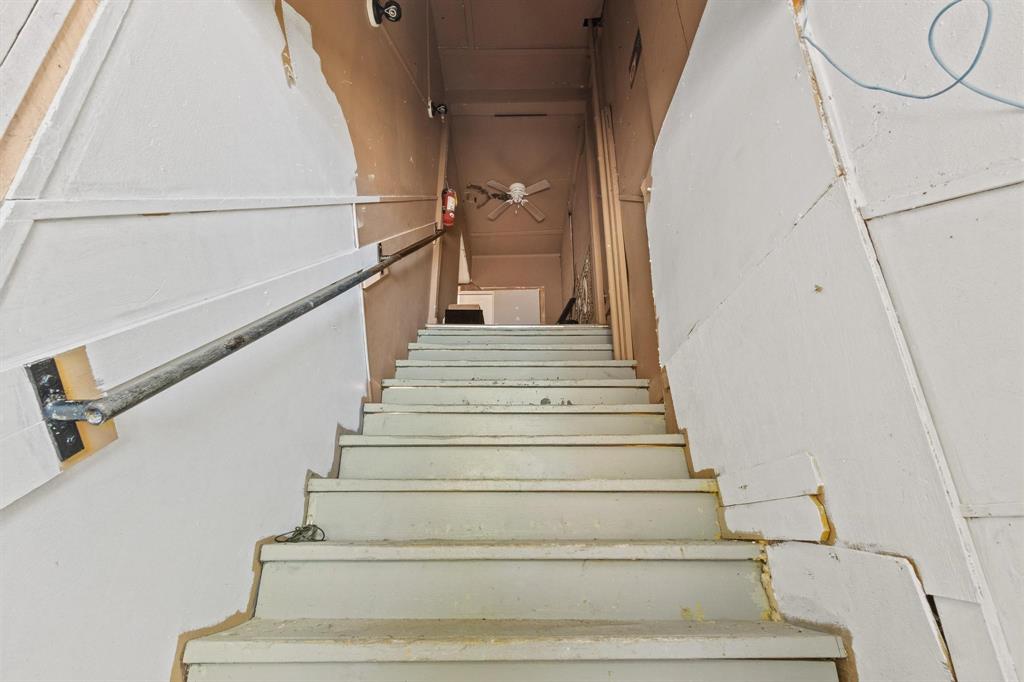 Stevens Add - Commercial Sale