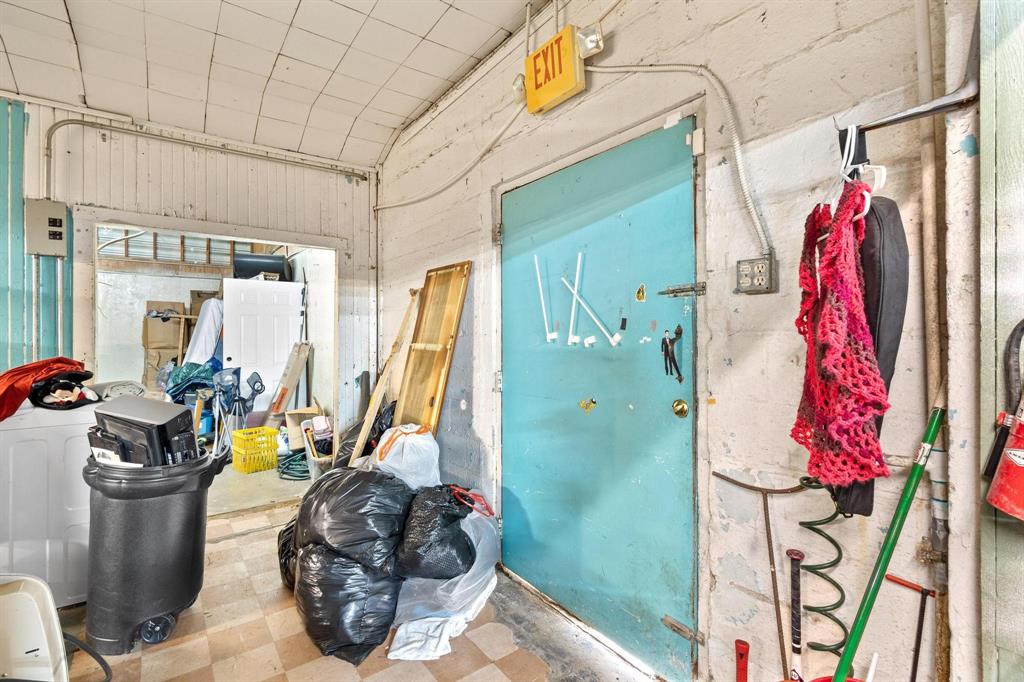 Stevens Add - Commercial Sale