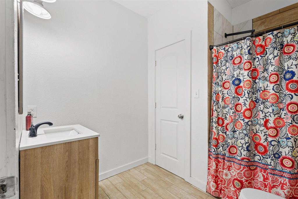 Stevens Add - Commercial Sale