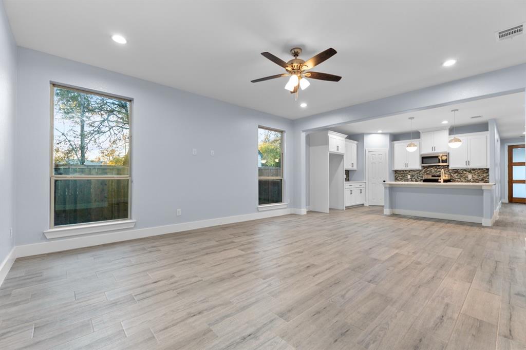 FOOTPRINT RESIDENTIAL FIRST ADDN - Residential