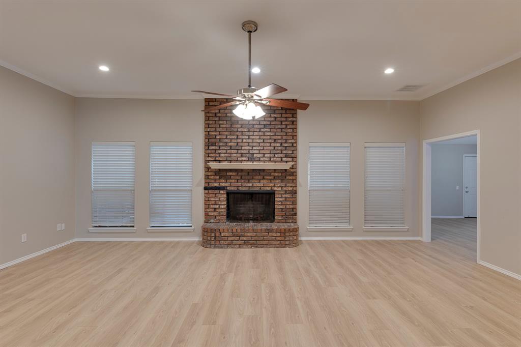 3556 Elmwood Drive