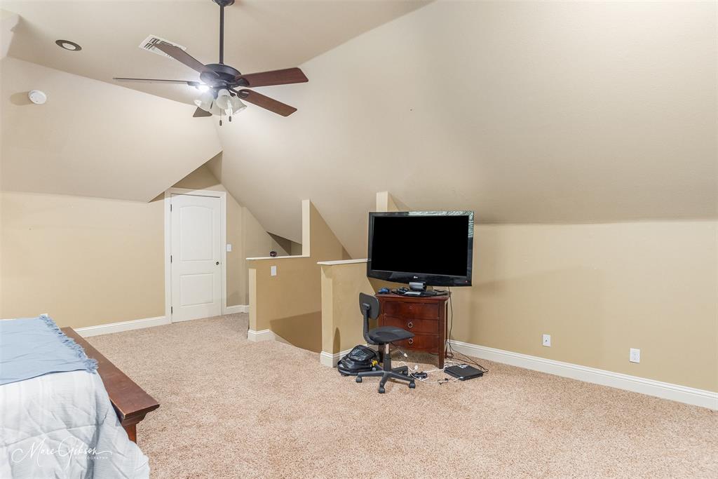 RED OAK ESTATE - Residential