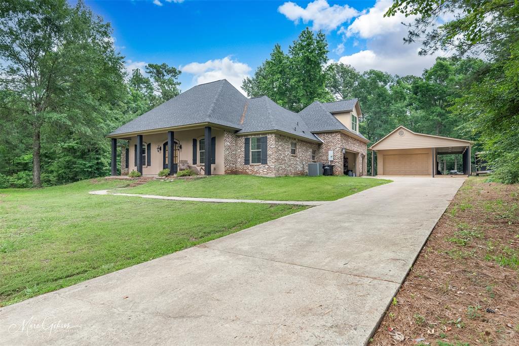 RED OAK ESTATE - Residential