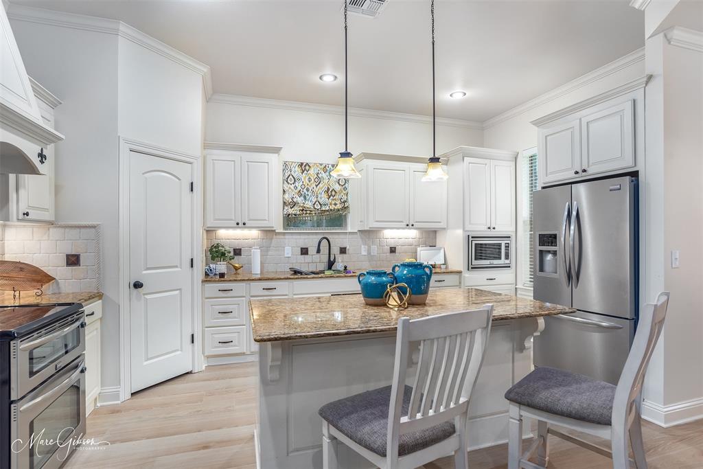 RED OAK ESTATE - Residential