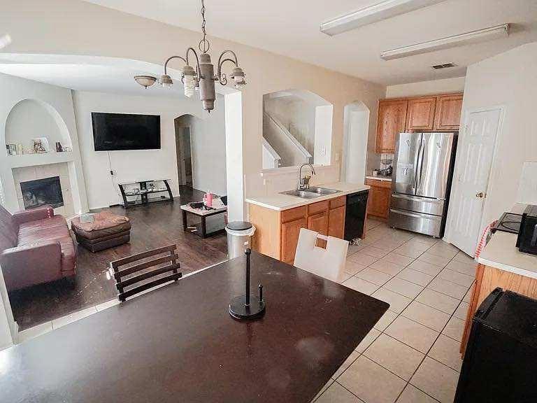 Glenway Estates - Residential Lease