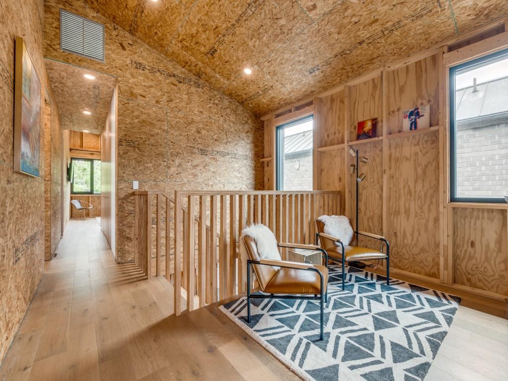 Urban Commomns - Residential Lease