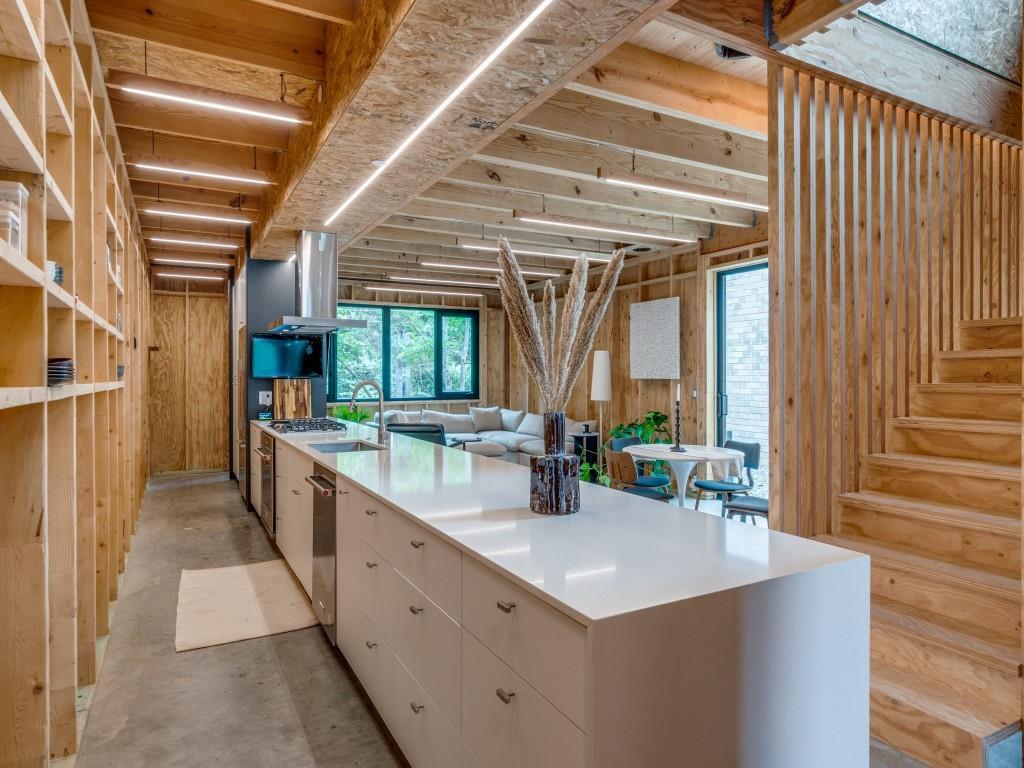 Urban Commomns - Residential Lease