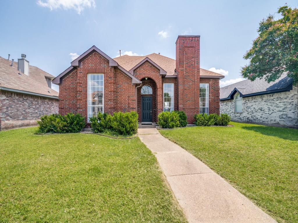 2100 Amber Springs