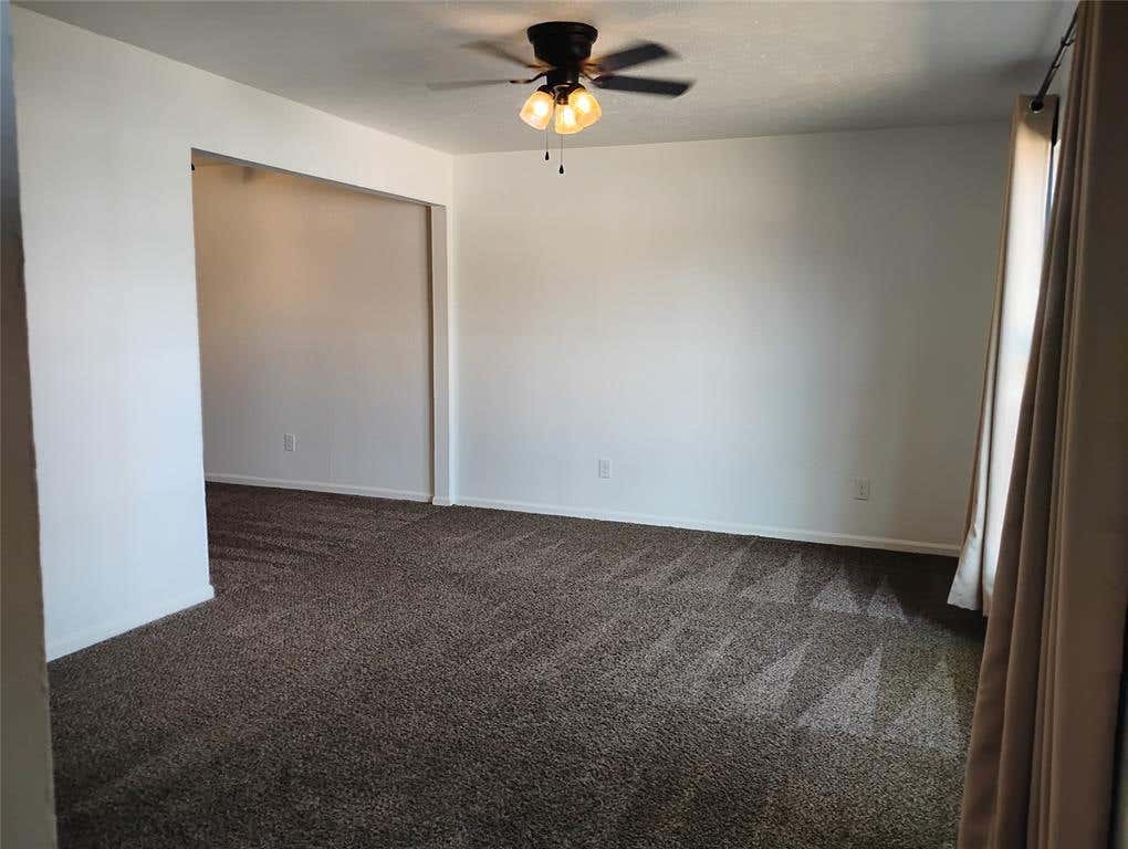 Photo of 1202 Hilltop Drive, Irving, TX 75060 (MLS # 21350684)