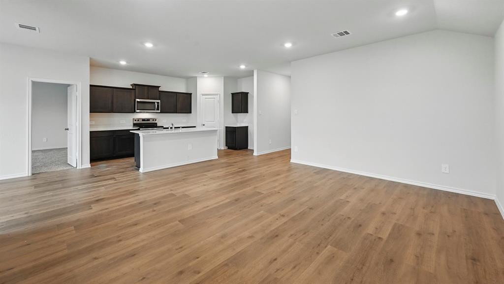 Bluff Springs - Residential