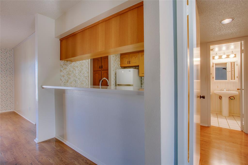 12806 Midway Road 2020