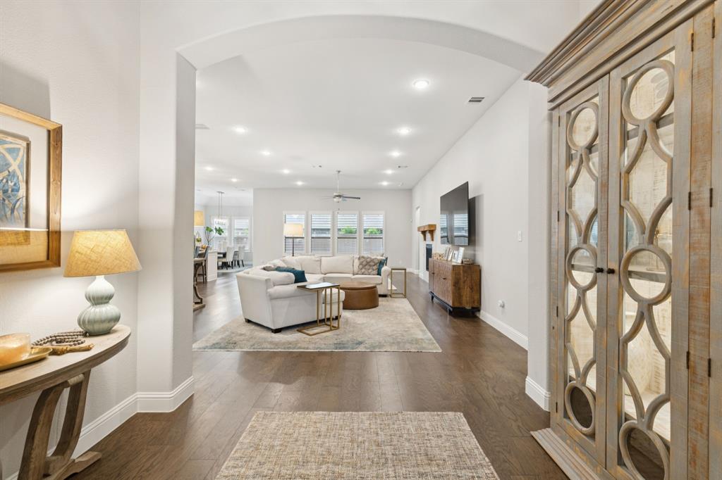 2708 Ashford