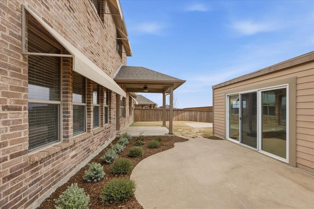 Vista West - Residential