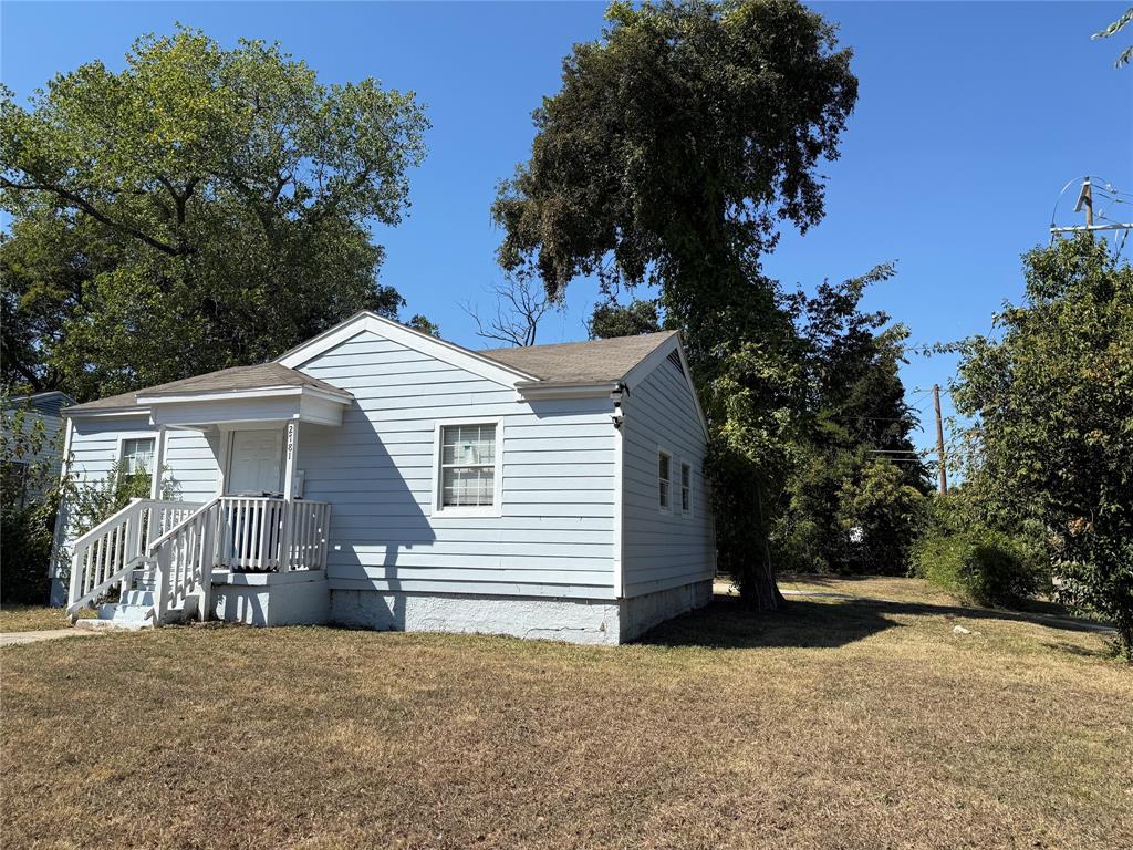 Southgate Manor 02 - Residential Lease