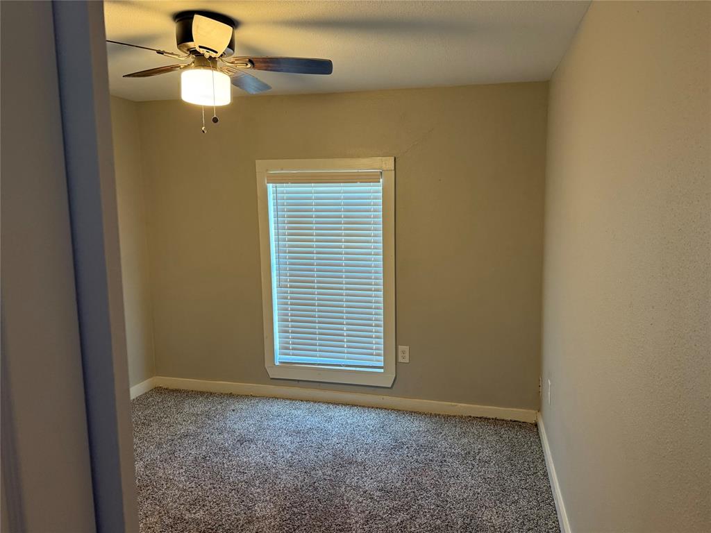 Southgate Manor 02 - Residential Lease