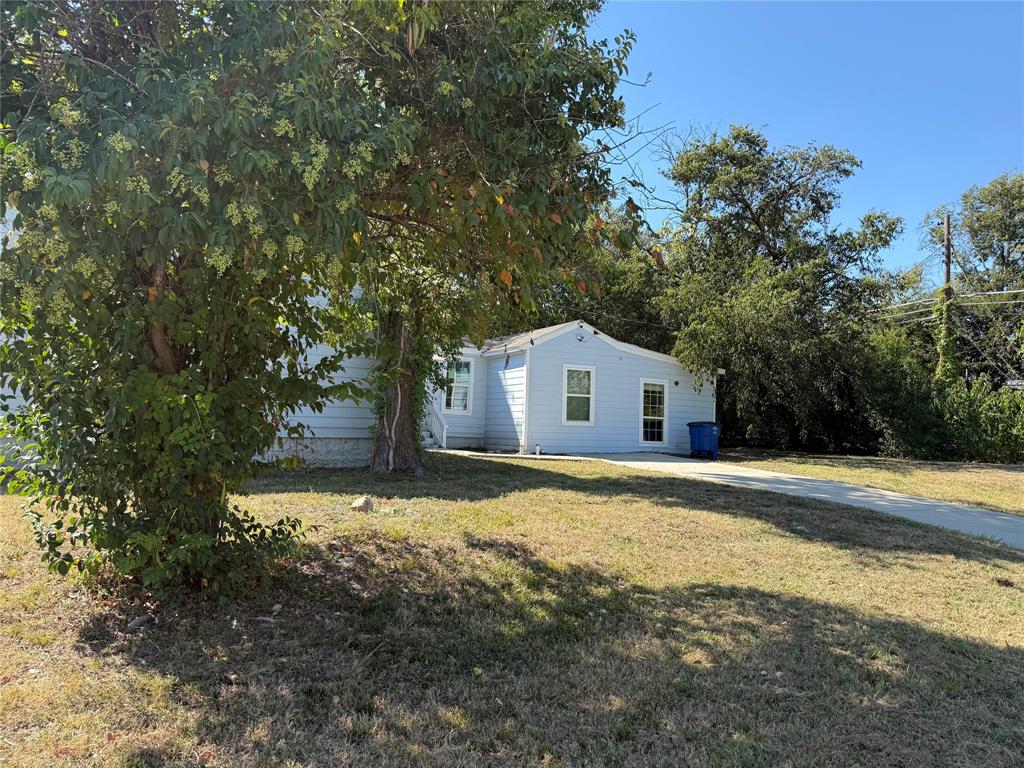 Southgate Manor 02 - Residential Lease