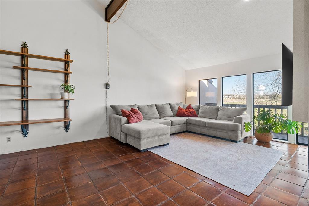 Eagle Mountain Lake Estate Sub - Residential