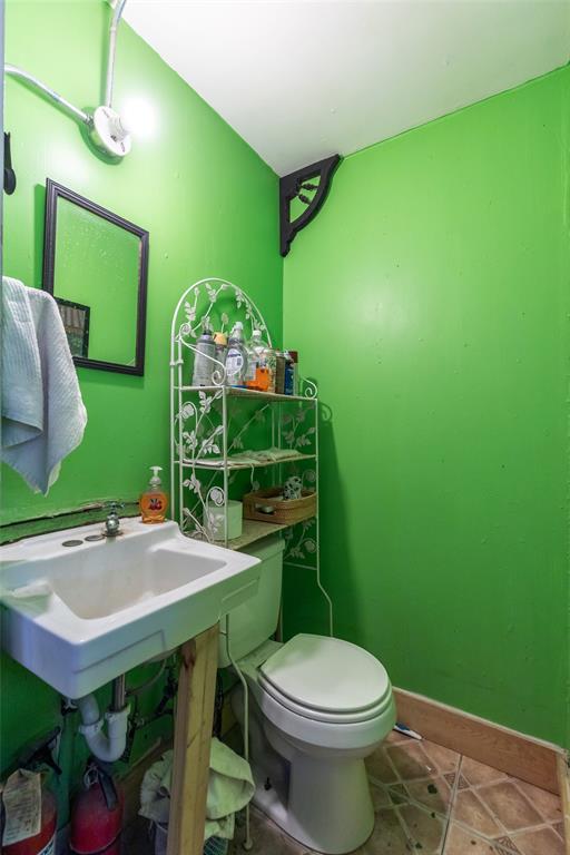 Walter A Moore Rep - Commercial Sale