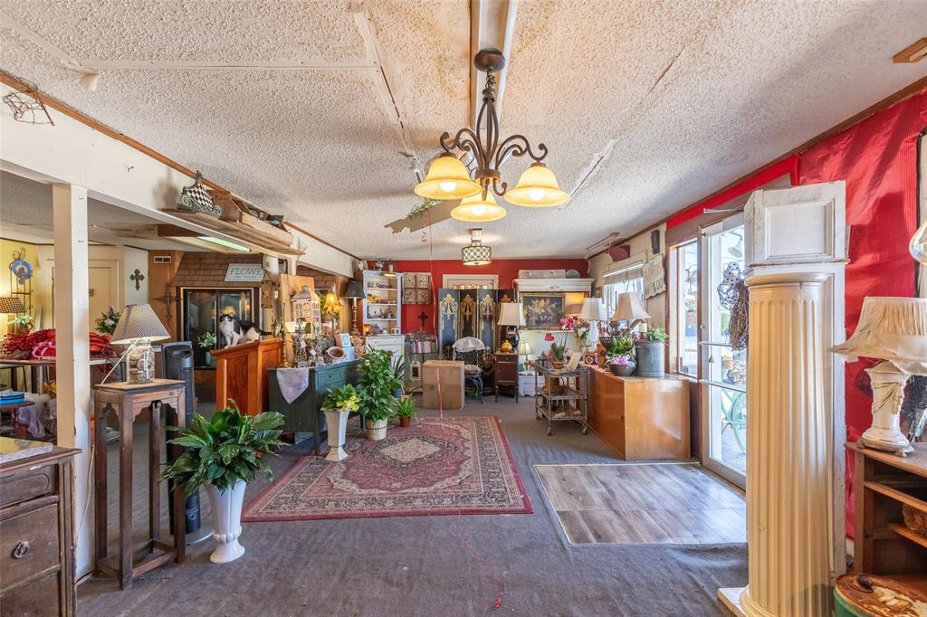 Walter A Moore Rep - Commercial Sale