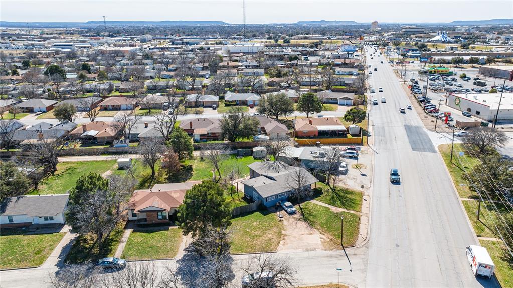 Walter A Moore Rep - Commercial Sale