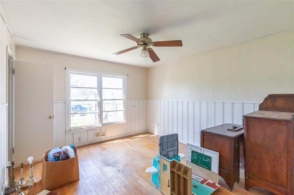 Walter A Moore Rep - Commercial Sale