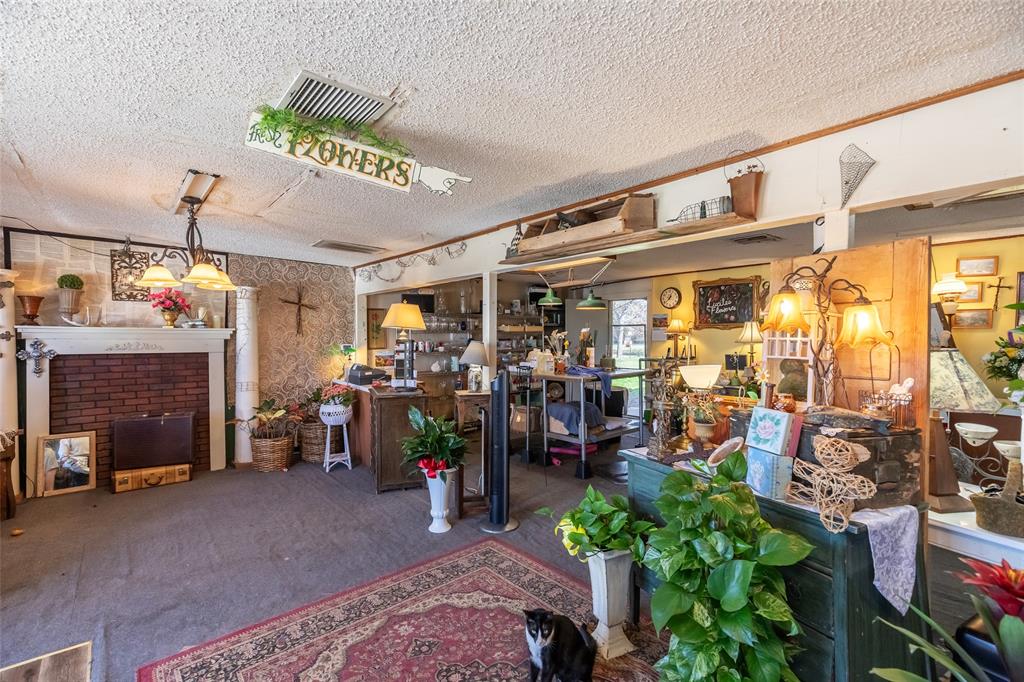 Walter A Moore Rep - Commercial Sale