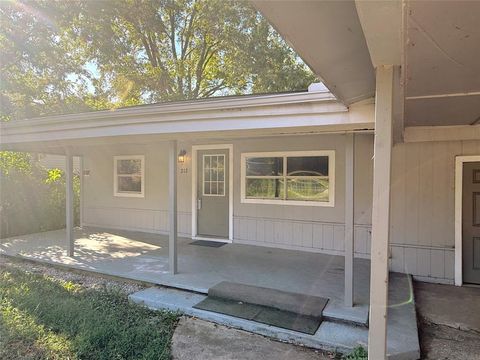 212 Paris Drive Pottsboro TX 75076