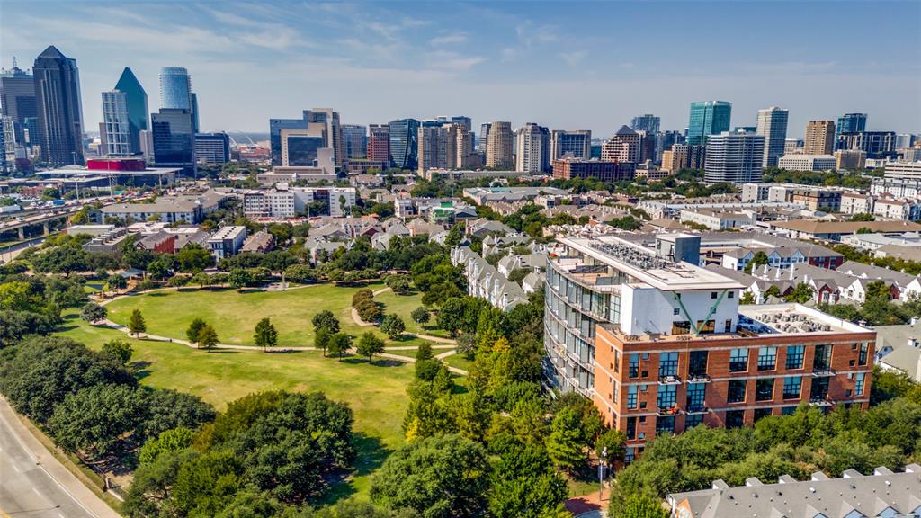 588 Condos - Residential Lease