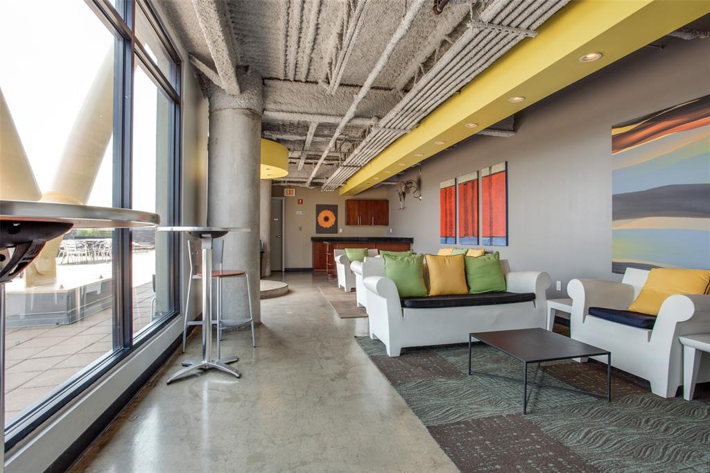 588 Condos - Residential Lease